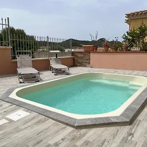 Casa vacanze Arcobaleno 1, Villasimius